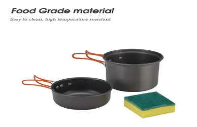 ¿Se pueden utilizar utensilios de cocina para acampar sobre una fogata?